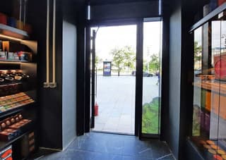 Продажа помещения свободного назначения 14,9 м², ул. Тверская, 19, фото 6