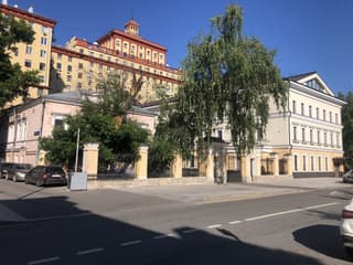 Продажа помещения свободного назначения 900 м², ул. Садовническая, 41с1, фото 1