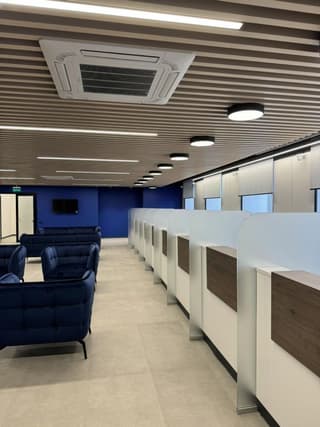 Продажа офиса 10009,3 м², Суворовская пл., 1/52к1, фото 1