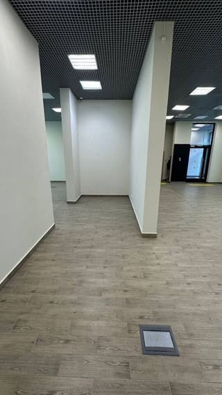 Продажа помещения свободного назначения 138,4 м², ул. Нарвская, 5, фото 4