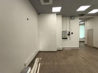Продажа помещения свободного назначения 121,9 м², ул. Стартовая, 3/1, фото 1