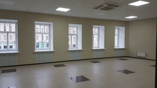 Аренда помещения свободного назначения 442 м², ул. Земляной Вал, 6с1, фото 1