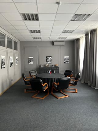Аренда офиса 250 м², ул. Лесная, 43, фото 1