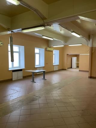 Аренда помещения свободного назначения 138,3 м², ул. Россолимо, 17, фото 1