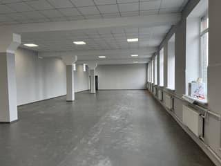 Аренда офиса 195,4 м², ул. Генерала Дорохова, 6, фото 1