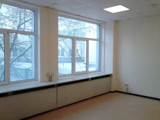 Аренда офиса 23,8 м², ул. Кулакова, 20с1а, фото 1