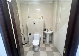 Аренда помещения свободного назначения 116,6 м², ул. Лётчика Ульянина, 4, фото 2