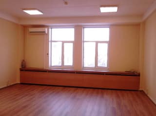 Аренда офиса 36,9 м², ул. Кулакова, 20с1а, фото 1