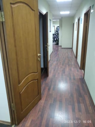 Аренда офиса 80 м², ул. Атарбекова, 4, фото 1