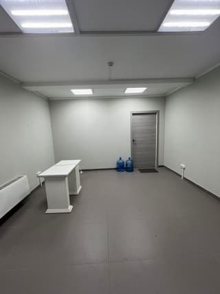 Аренда помещения свободного назначения 25 м², ул. Брусилова, 33к1, фото 2