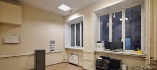 Аренда офиса 76,3 м², ул. Заморёнова, 11, фото 1