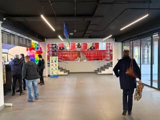 Аренда помещения свободного назначения 34,7 м², ул. Выборгская, 16к2, фото 2