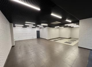 Аренда помещения свободного назначения 103,3 м², ул. Горбунова, 2с3, фото 1