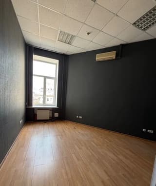 Аренда помещения свободного назначения 15,7 м², ул. Кузнецкий Мост, 21/5, фото 1