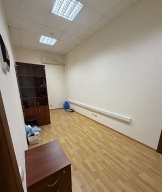 Аренда помещения свободного назначения 19,2 м², ул. Кузнецкий Мост, 21/5, фото 2