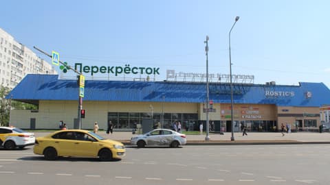 Торговый центр, ул. Плещеева, 4, фото 2