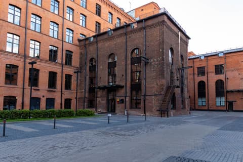 БЦ «Даниловская Мануфактура (Сатиновый)», Варшавское шоссе, 9с1Б, фото 1