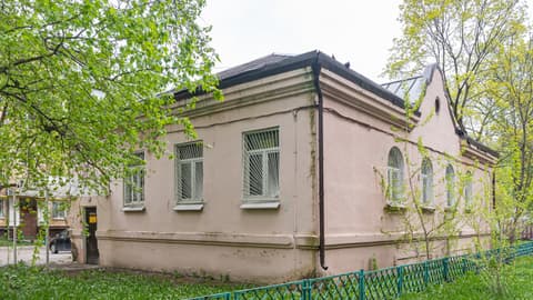 Отдельно стоящее здание, ул. Зои и Александра Космодемьянских, 7А, фото 4
