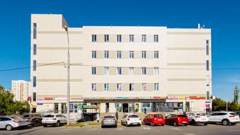 Офисно-торговый центр, ул. Горчакова, 11, фото 1