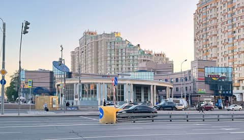 ТЦ «Универ Сити», пл. Джавахарлала Неру, 1, фото 3