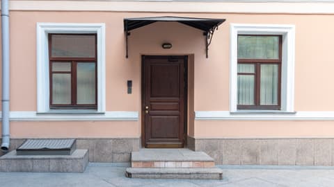 Отдельно стоящее здание, Средний Овчинниковский пер., 8с2, фото 4