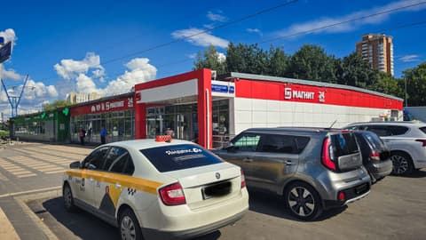 Торговый центр, Кронштадтский б-р, 30Б, фото 2