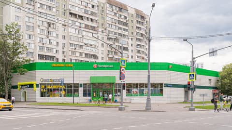 Торговый центр, ул. Фёдора Полетаева, 11к1, фото 1