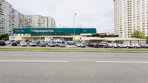 Торговый центр, ул. Намёткина, 3, фото 3