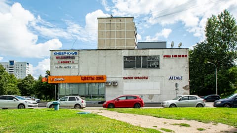 Торговый центр, ул. Россошанская, 2с1, фото 2