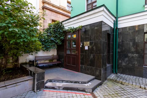 Отдельно стоящее здание, Кривоарбатский пер., 13с2, фото 3