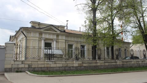 Административное здание, пл. Журавлёва, 10, фото 1