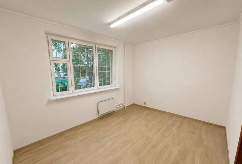 Продажа помещения свободного назначения 40 м², ул. Митинская, 52к2