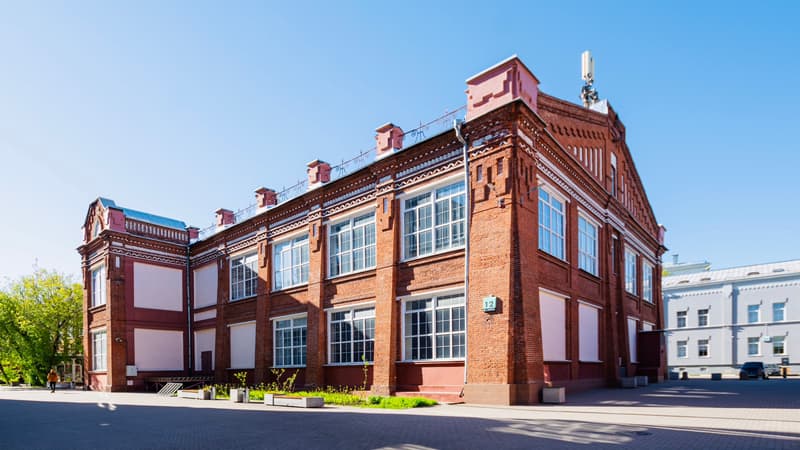 Аренда помещения свободного назначения 230 м², ул. Вятская, 27с12