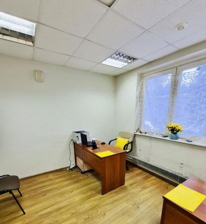Аренда офиса 13,3 м², ул. Обручева, 8