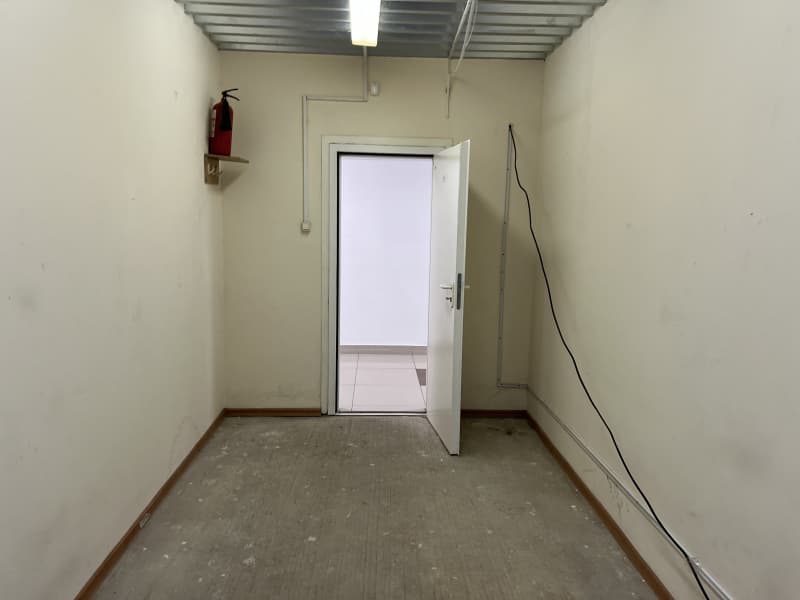 Аренда помещения свободного назначения 14,4 м², ул. Генерала Дорохова, 6