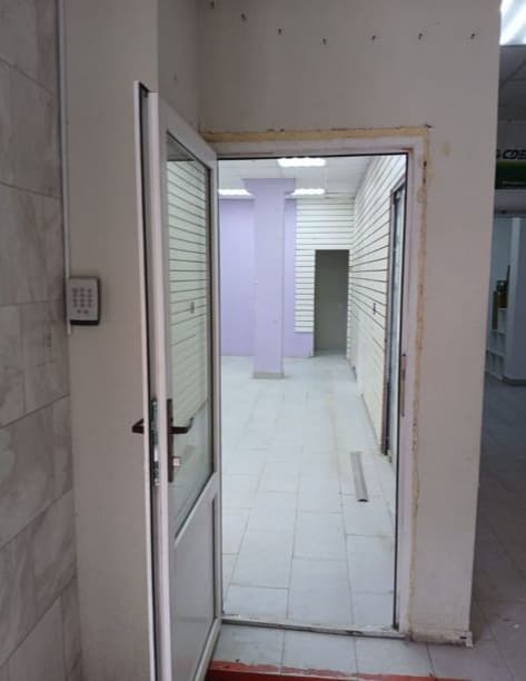 Аренда помещения свободного назначения 30 м², ул. Миллионная, 11к1