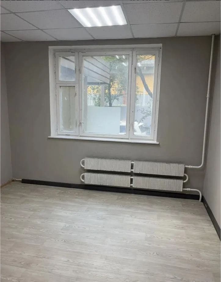 Аренда помещения свободного назначения 10,2 м², ул. Миклухо-Маклая, 30