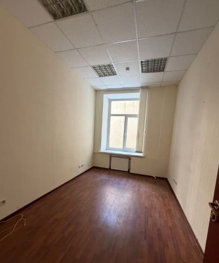 Аренда помещения свободного назначения 12,8 м², ул. Кузнецкий Мост, 21/5