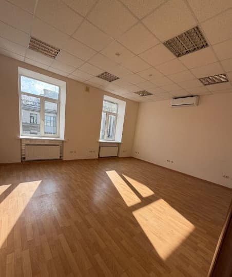 Аренда помещения свободного назначения 31,8 м², ул. Кузнецкий Мост, 21/5