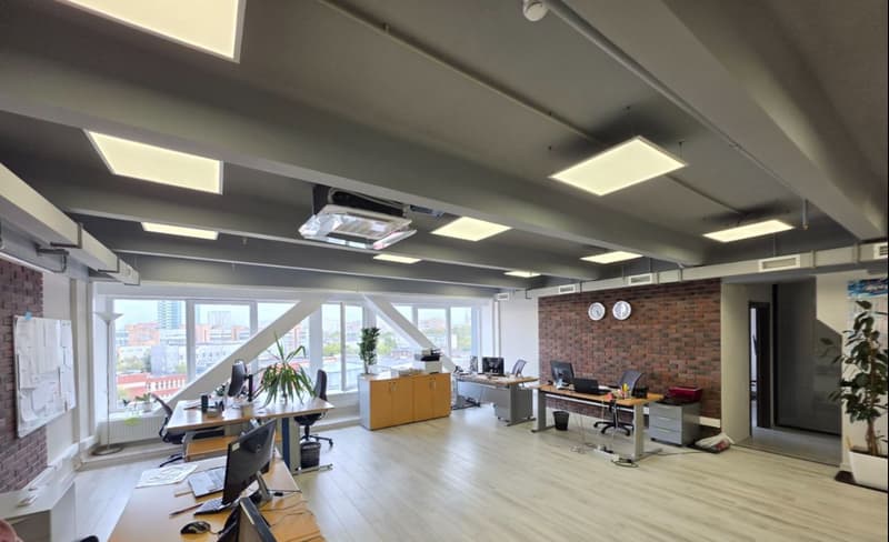 Аренда офиса 170 м², ул. Золотая, 11