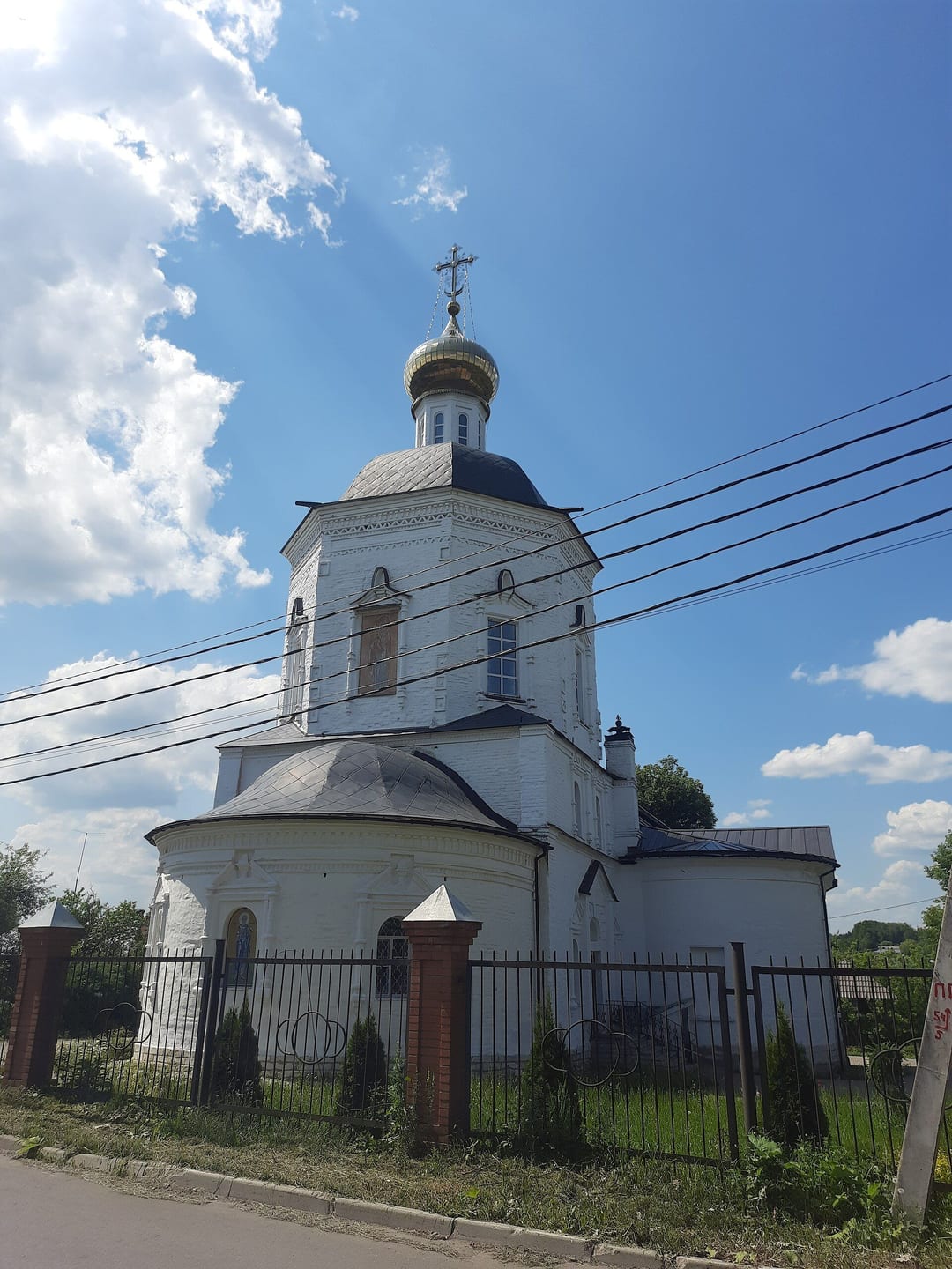 Церковь Иоанна Богослова в Красном после восстановления. май 2024