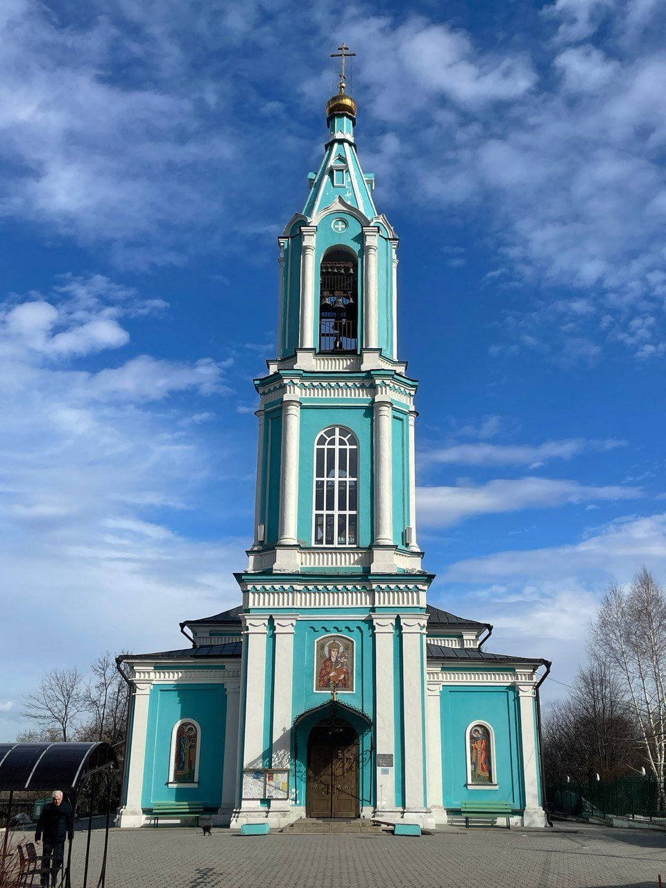Церковь Рождества Богородицы на улице Крылатские Холмы, 12. Памятник федерального значения. сентябрь 2024