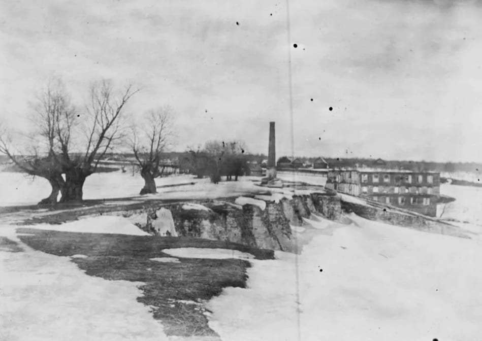 Село Борисово. Белокаменная плотина Цареборисовского пруда. Собрание Исторического музея. 1898