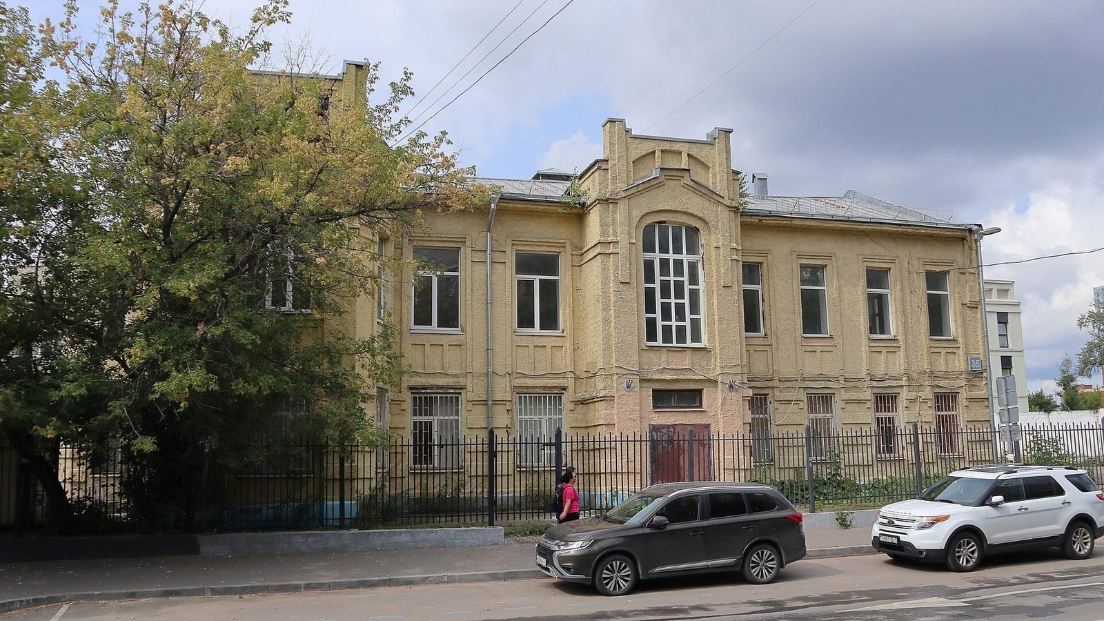 Особняк Г. Б. Келлера на Вятской улице, 35, 1909 год, архитектор М. М. Черкасов. Памятник регионального значения с 2019 года. август 2024